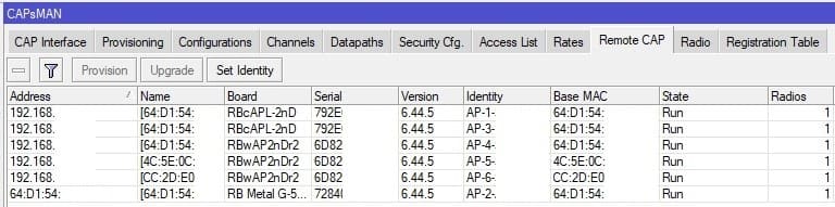 Обновление прошивки MikroTik в CAPsMAN, список подключенных точек доступа и их версии RouteOS
